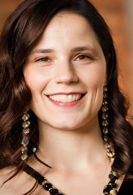 Meredith Lynsey Schade